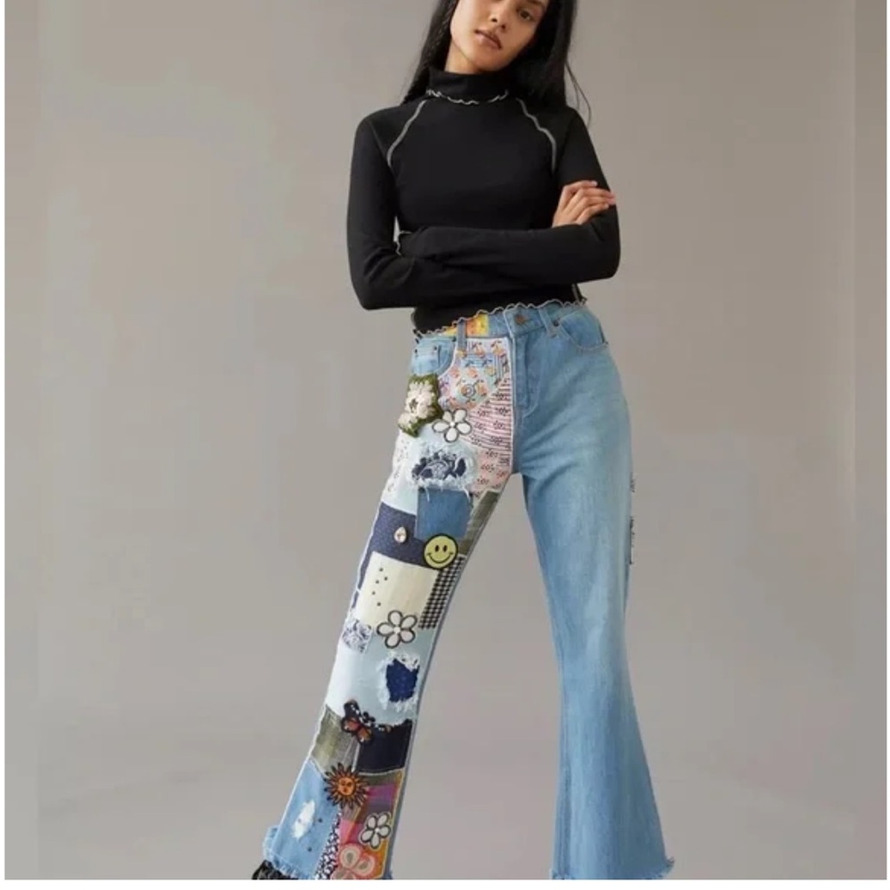 LIKE NEW BDG URBAN OUTFITTERS HIGH WAISTED FLARE JEANS IN INDIGO CRAFT SIZE 28